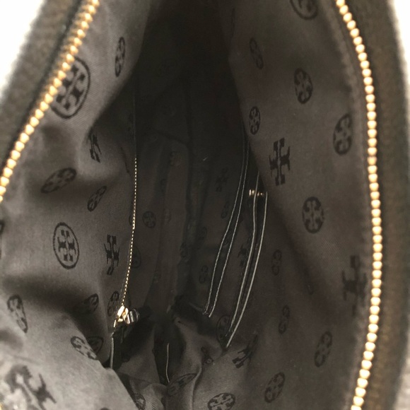 Authentic Tory Burch Bombe Foldover Crossbody - Picture 5 of 6